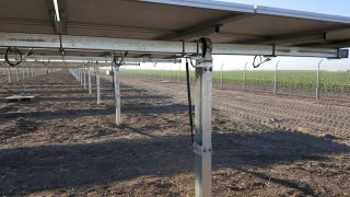 Solar H piles Ground System